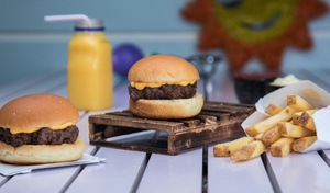 Drivu Mini Cheese Burger Meal