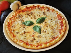 Drivu Funghi Pizza