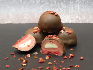 Drivu 500g Red Velvet Dipped in Milk Chocolate