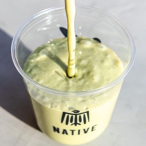 Drivu Avocado Matcha Smoothie