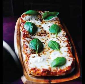 Drivu Mozzarella Flatbread