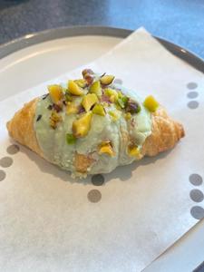 Drivu Mini Croissant Pistacio