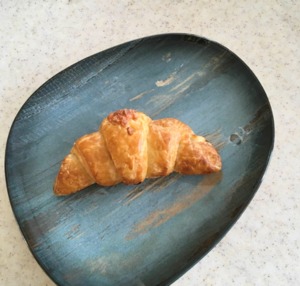 Drivu Plain Croissant Large