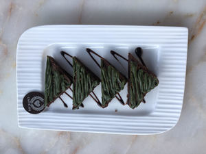 Drivu Special Pistachio Brownies