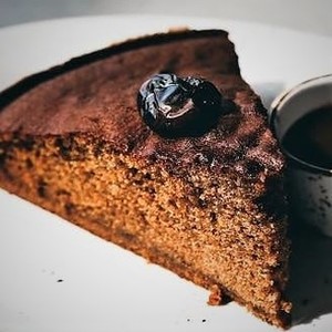 Drivu Sticky Dates Cake
