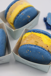 Drivu Saffron & Kulfi Macaron Ice Cream