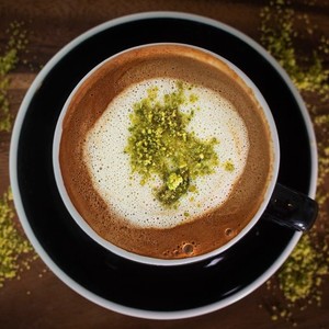 Drivu Hot Pistachio Latte
