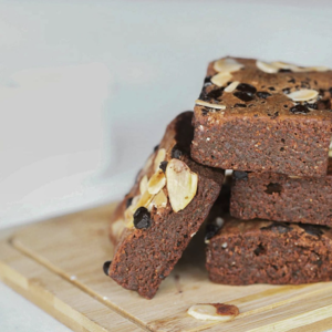 Drivu Almond Brownie (1 piece)