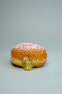 Drivu Pistachio Doughnut