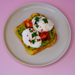 Drivu Eggs Avocado Toast