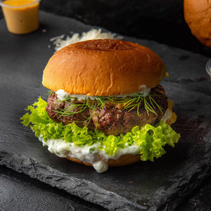 Drivu The Greek Burger