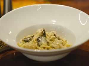 Drivu Chicken Pasta with Truffle Sauce