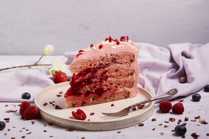 Drivu Rose and Lychee Cake