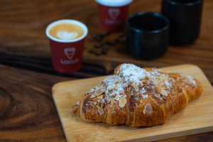 Drivu Almond Croissant