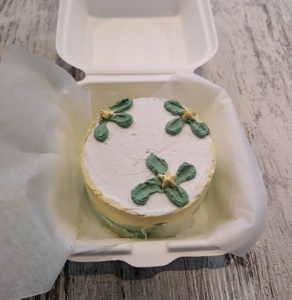 Drivu Lunch Box Cake