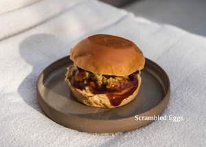 Drivu Scrambled Egg Bun (spicy)