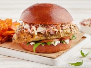 Drivu Za'atar Chicken Burger