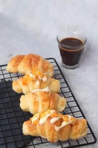 Drivu Salty Croissant