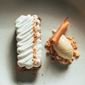 Drivu Honey Cake