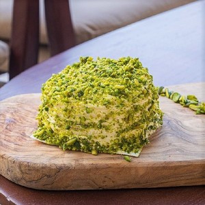 Drivu Pistachio Cronut