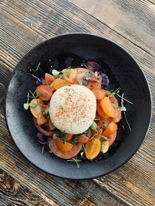 Drivu Buratta Salad