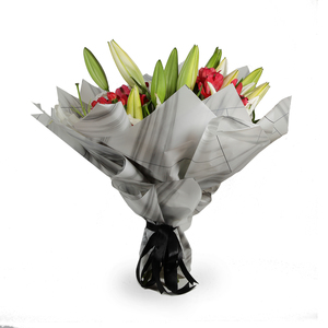 Drivu Luxury Red Roses Lily & Hypericom - White & Black Bouquet (HB9)