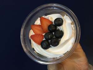 Drivu Berry Milk Cake
