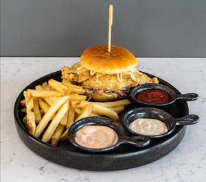 Drivu Surge Crispy Chicken Burger