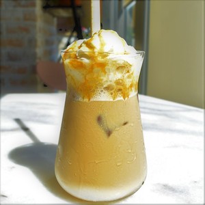 Drivu Iced Caramel Macchiato