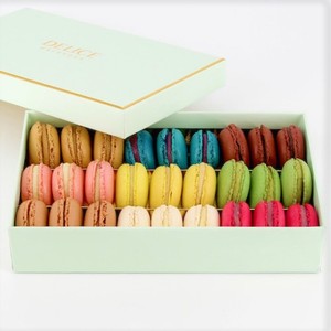 Drivu Macaron Box (27 pieces)