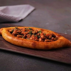Drivu Foul Khachapuri