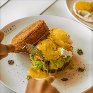Drivu Smoked Salmon Eggs Benedict