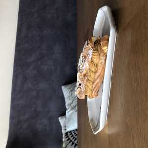 Drivu Almond Eclair