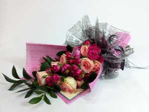 Drivu Luxury Mix Flowers bouquet B19