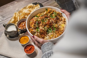 Drivu  Bucket Chicken Biriyani (8 pieces)