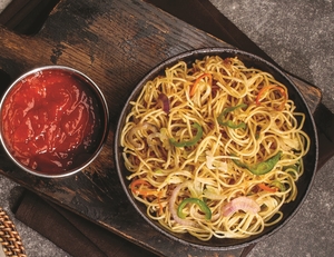 Drivu Chicken Hakka Noodles