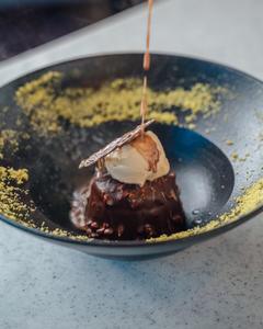 Drivu Chocolate Pistachio Dome