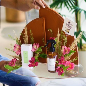 Drivu Gift Arrangement 1