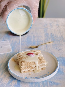 Drivu Honey Pudding