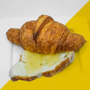 Drivu Cheese Croissant