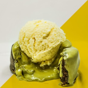 Drivu Pistachio Molten Cake
