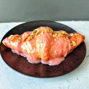 Drivu Strawberry Glaze Croissant