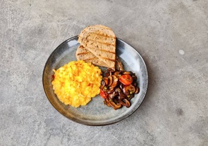 Drivu Mushroom & Egg Breakfast
