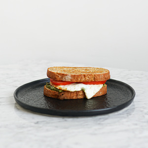 Drivu Avocado & Eggs Sandwich