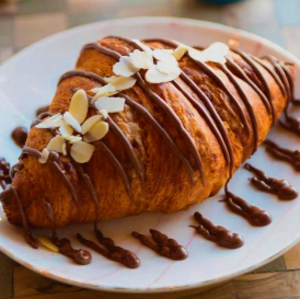 Drivu Nutella Croissant