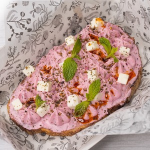 Drivu Beetroot Zaatar Sourdough