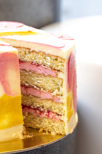 Drivu Raspberry Cardamom Cake (full cake)