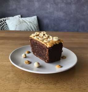 Drivu Hazelnut Cake