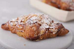 Drivu Traditional Almond Croissant