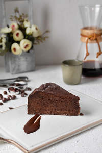 Drivu Chocolate Cake